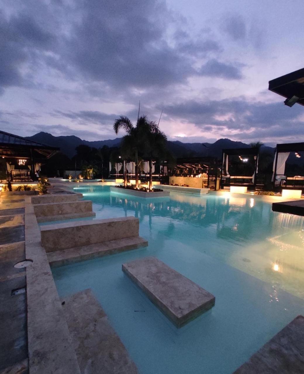 Guacamayos Hotel Bonao 外观 照片