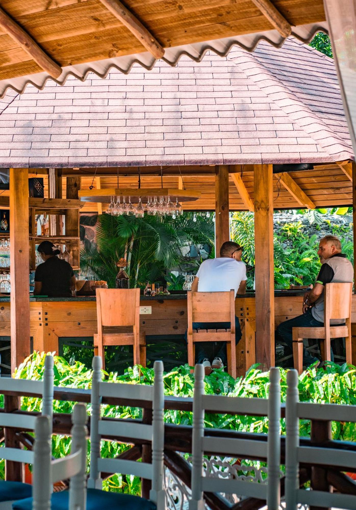 Guacamayos Hotel Bonao 外观 照片
